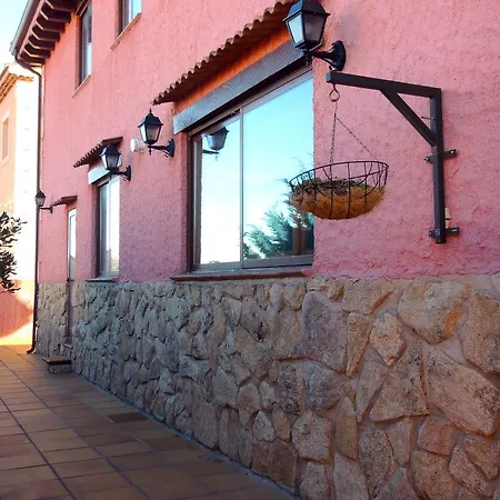 Сasa de vacaciones Casa El Enebral *
