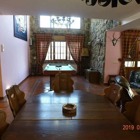 Holiday home Casa El Enebral *