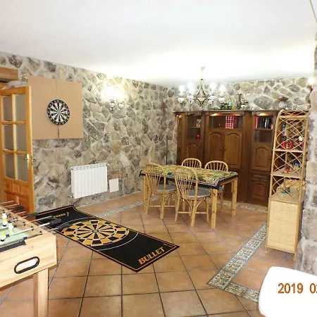 Holiday home Casa El Enebral Pradena