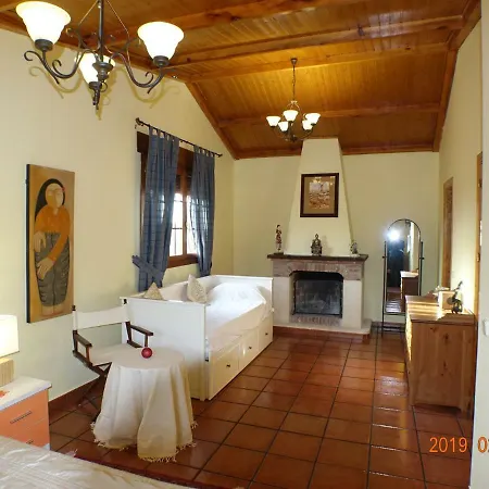 Casa El Enebral Pradena